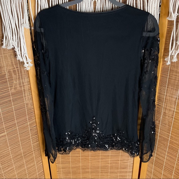 WHBM SEQUINED FLOWER BLOUSE - DNU Size XS Black - Picture 11 of 11